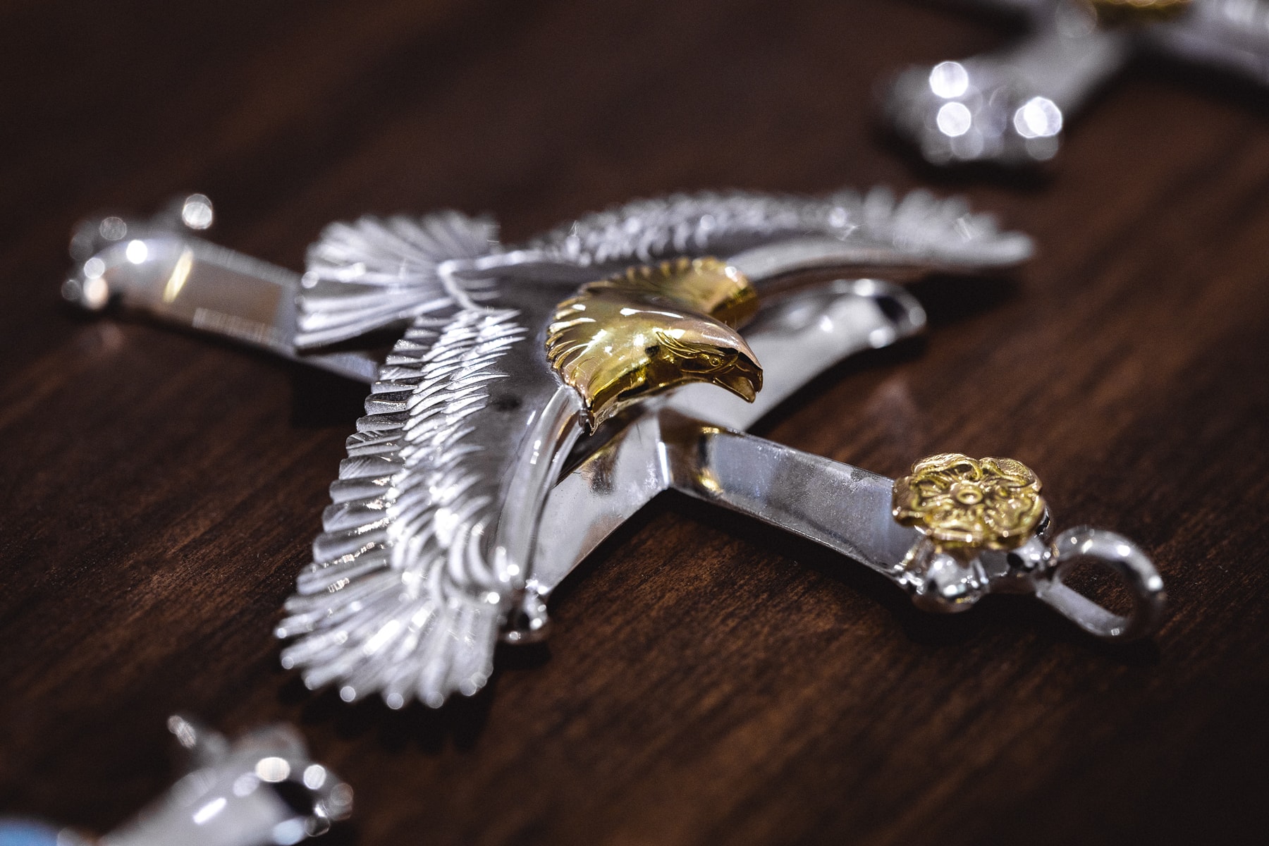 Taro Washimi Native American Silver Jewelry 925 feathers goro's wings claws indian native american jewelry accessories rings bracelets necklaces pendants tokyo Hong Kong Vinavast