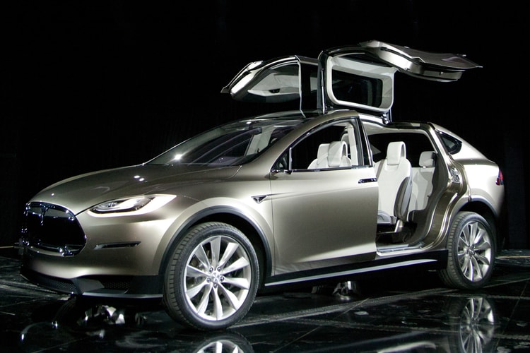 Tesla Reveals 'Back to the Future' Easter Eggs in Latest App Version