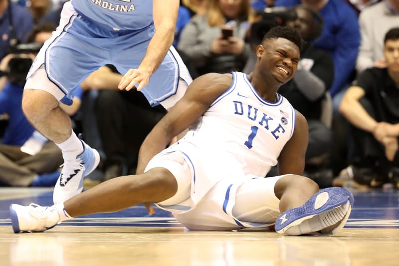 Zion Blows Out Sneaker Sprains Knee Nike Responds Hypebeast