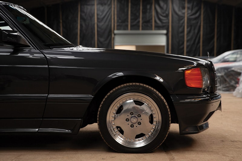 1991 Mercedes-Benz 560 SEL 6.0 AMG Auction RM Sotheby's 6.0-litre 32v DOHC ‘Hammer’ european-spec blue-black metallic paint WDB1260391A537226
