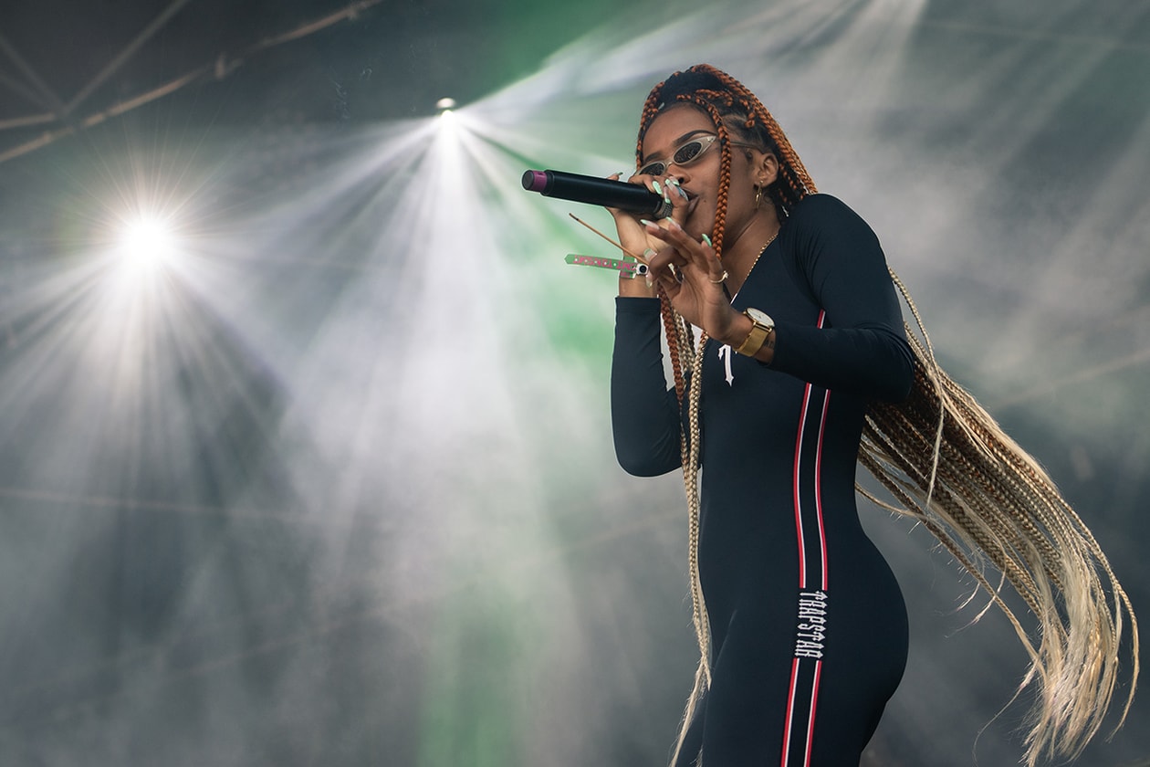 Cool Things to do in UK This Week March 29 April 4 Drake IAMDDB Slowthai Barullo Noname Vocier Martine Rose The Halal Guys Channa Horowitz David Salle Musicality and Humour Rules of The Game