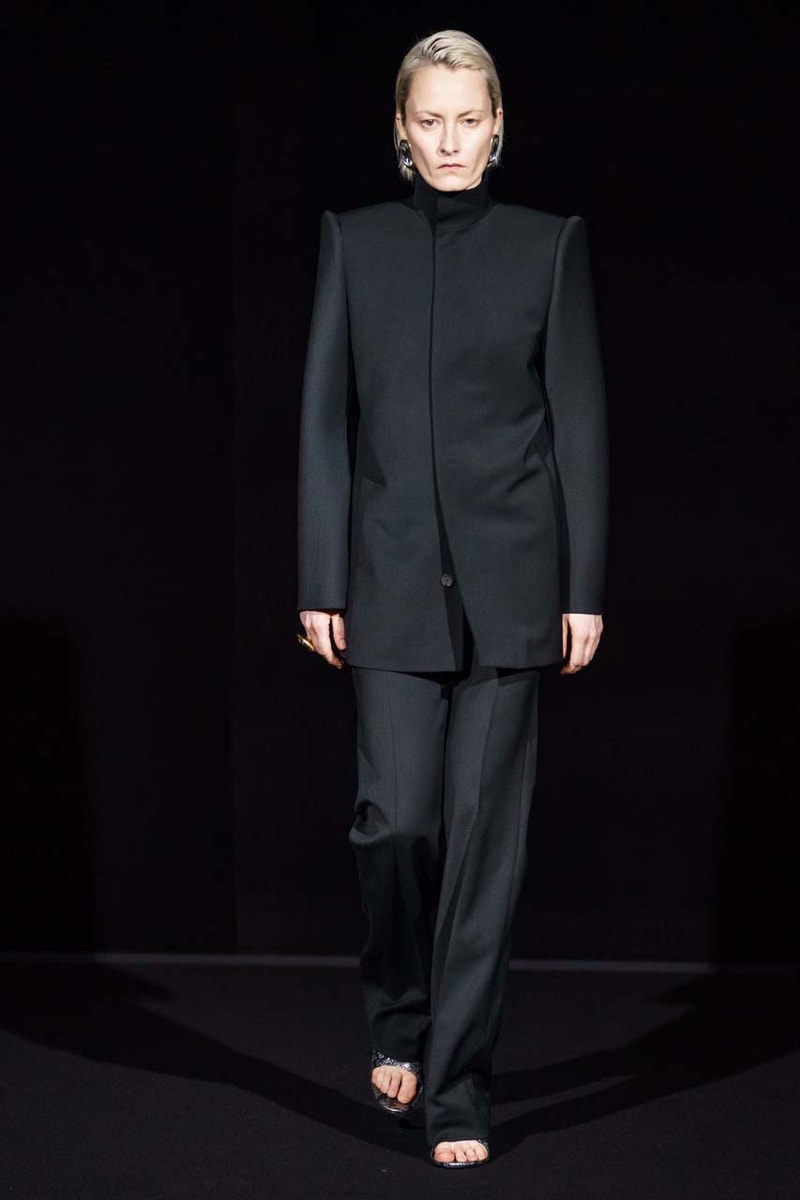 balenciaga fall winter 2019 fw19 runway collection show presentation pfw paris fashion week menswear