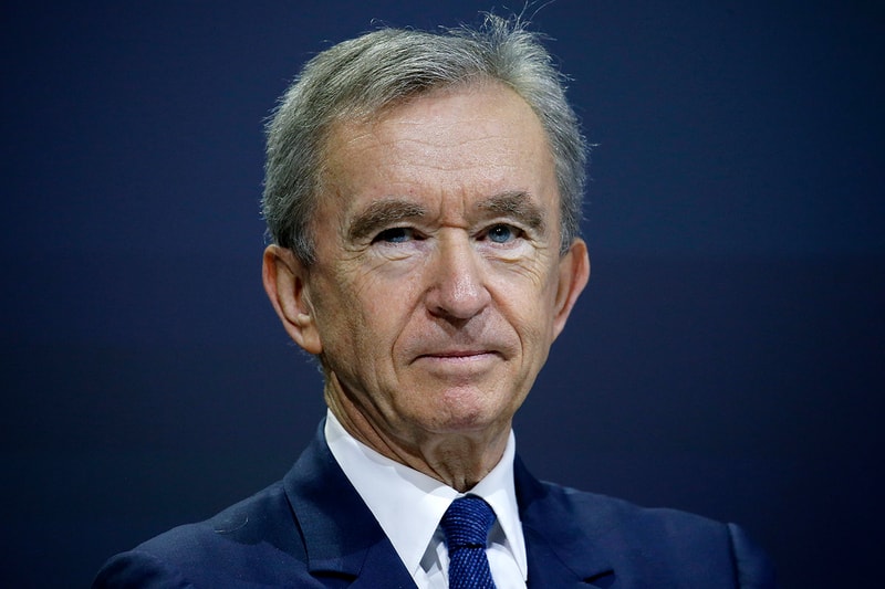 Bernard Arnault Warren Buffett LVMH Net Worth Companies LVMH Moët Hennessy Louis Vuitton $83.1 Billion USD Berkshire Hathaway $83 Bloomberg Bill Gates