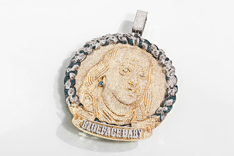 Blueface Baby Masterpiece Chain Closer Look Avianne & Co white rose yellow Alex Moss