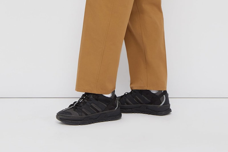 Burberry RS5 Sneaker Canvas Panel Chunky Trekking Dad Shoe Triple Black Colorway Soon Release