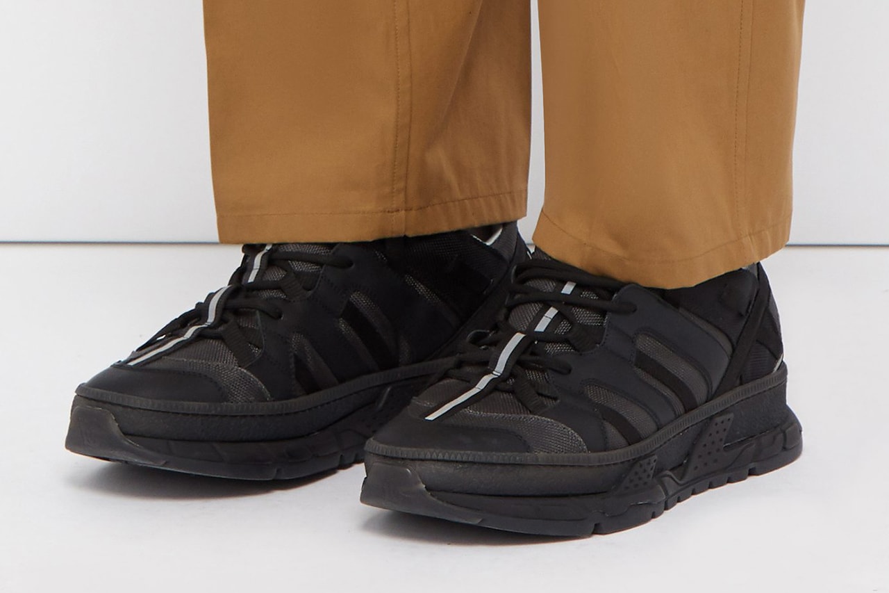 Burberry RS5 Sneaker Canvas Panel Chunky Trekking Dad Shoe Triple Black Colorway Soon Release