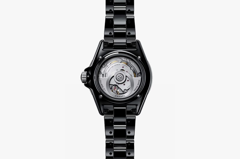 Introducing - Chanel J12 33mm Calibre 12.2 (Watches and Wonders )