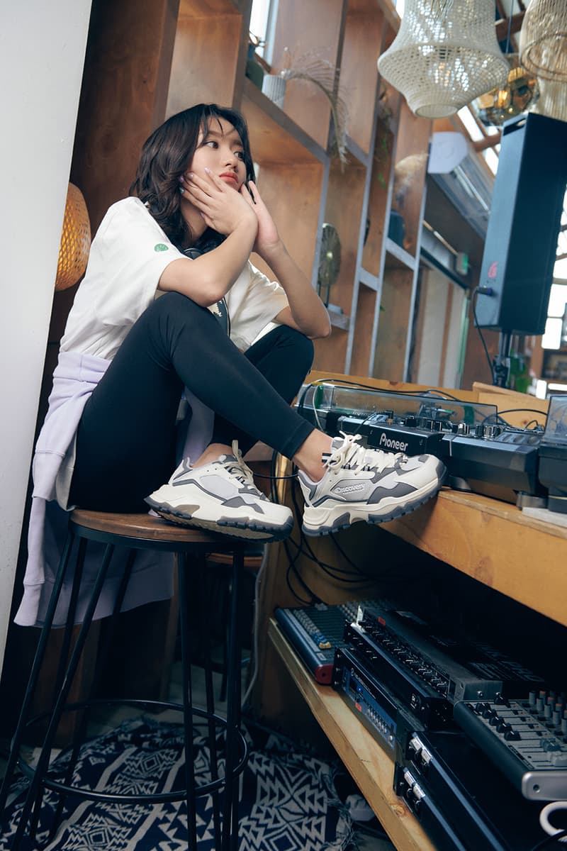 Discovery Expedition Bucket Dwalker Sneaker Lookbook Chunky Korea Outdoor Performance