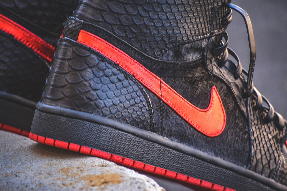 استمر التيار مقزز Cyber Sneaker Elon Unit3studio Org