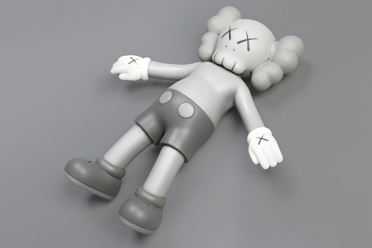 Kaws Holiday Hong Kong Installation