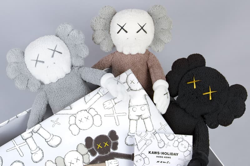 KAWS KAWS:HOLIDAY Plush Set Release Hong Kong Black White Brown Buy