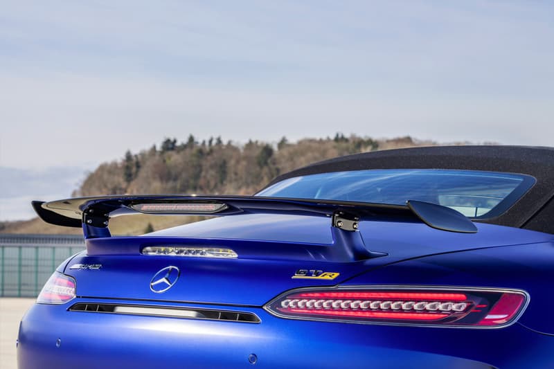 Mercedes-Amg 2019 GT-R Roadster Pack Release Info Cars Racing Speed german engineering supercar luxury AMG Roadster