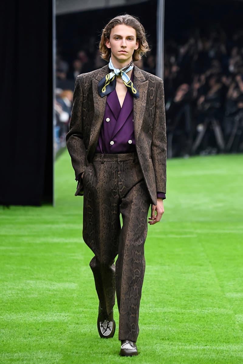 MISTERGENTLEMAN Fall Winter 2019 FW19 Runway Amazon Fashion Week Tokyo Osumi Takeshi Yuichi Yoshii First Look Gallery View Collection Design