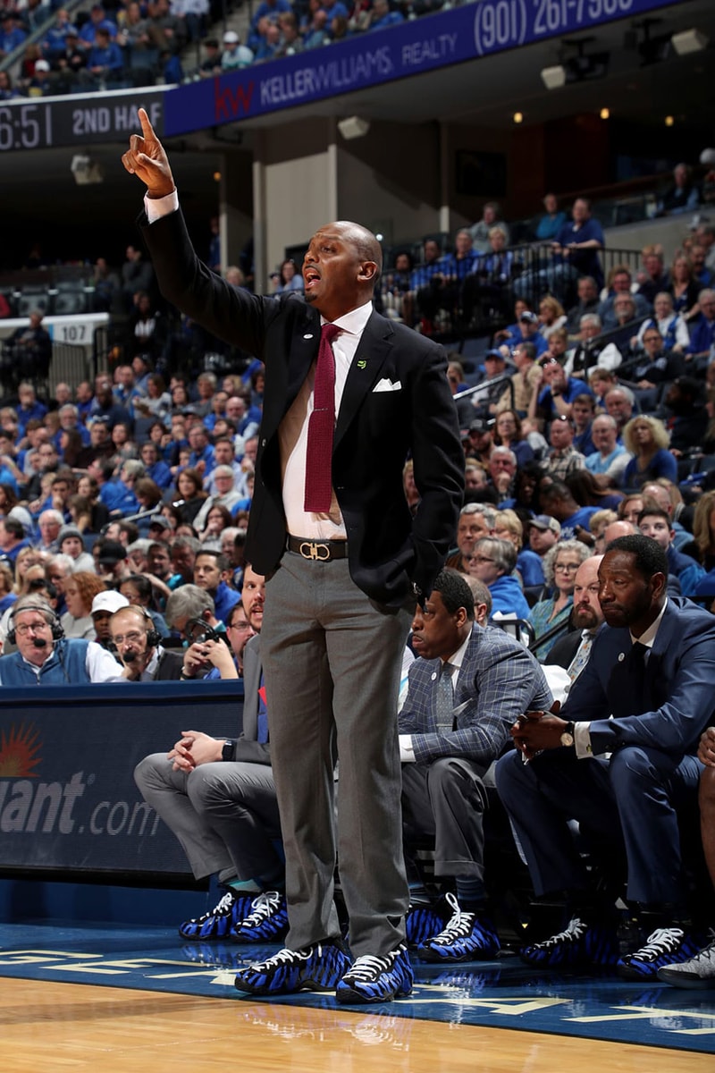 Nike Air Foamposite One PE Memphis Tigers Anfernee "Penny" Hardaway on foot release date info buy quickstrike snkrs march 9 2019 