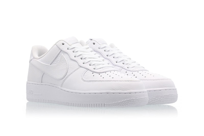 Nike Air Force 1 Big Swoosh All White Oversized Branding Logo Tick Release Date Information Drop Debossed Tongue Heel Accent 