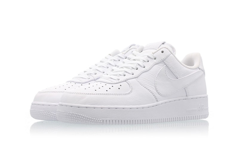 Nike Air Force 1 Big Swoosh All White Oversized Branding Logo Tick Release Date Information Drop Debossed Tongue Heel Accent 