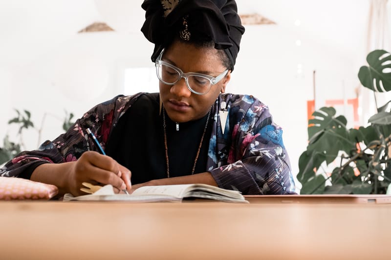 Pen & Paper: Roshi K