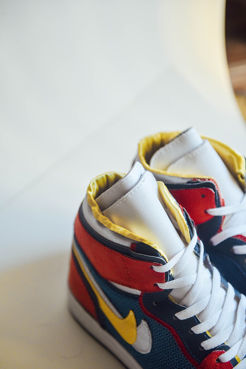 Sacai Nike Jordan 1 High Closer Look fashion sneakers air jordan shoes kicks 