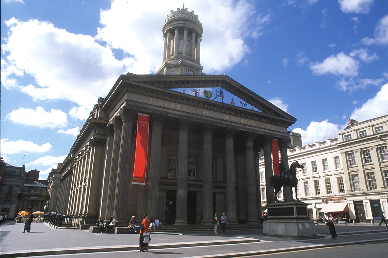 UK Best Art Gallery guide london uk liverpool scotland englad glasgow bristol hauser wirth somerset spike island ashmolean oxford kettles yard cambridge kaws yorkshire sculpture park tate st ives turner contemporary hepworth wakefield whitworth manchester visit art trip staycation plan tickets tips recommended