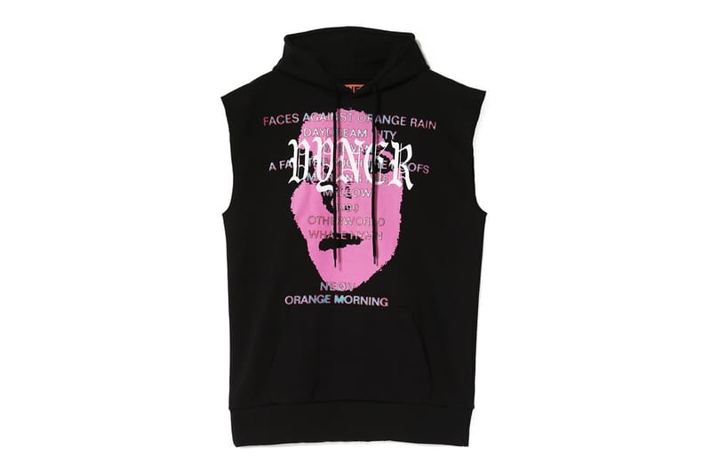 graphic sleeveless hoodie