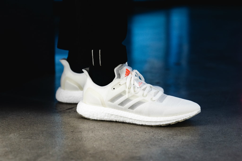 adidas futurecraftloop futurecraft loop 2019 april colors colorways cost price pics pictures images red orange blue navy grey white gray sneakers shoes spring summer 2021 beta program where to buy recyable