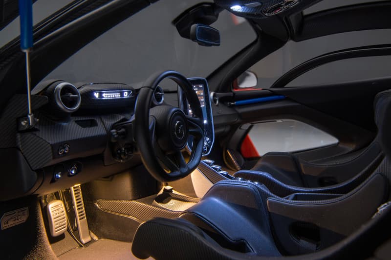 Amalgam McLaren Senna 1:8 Model Release Info car motorsport racing speed