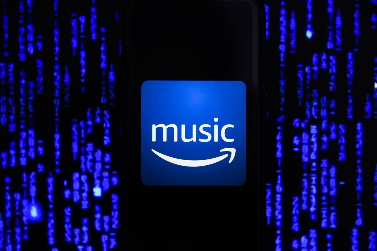 Amazon Readying HI-Fi Streaming Service lossless quality CD-quality lossless streams at 44.1 kHz / 16 bit. spotify apple music tidal 96 kHz / 24 bit