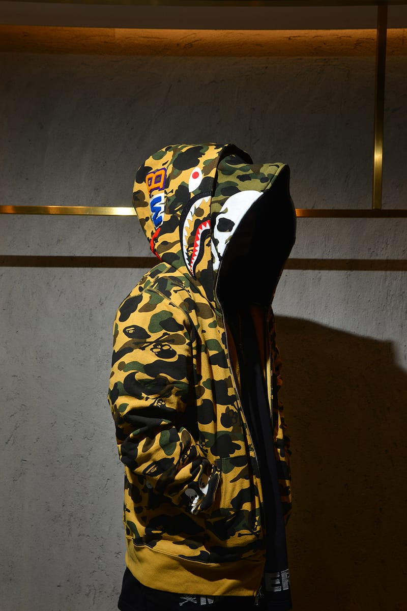 bape hoodie hypebeast