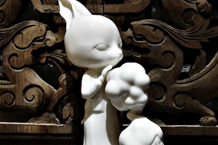 best art drops kaws pink bff plush edition vhils felipe pantone configurable artworks customizable roby dwi antono sculptures hikari shimoda vinyl figure advisory board crystals k11 art foundation