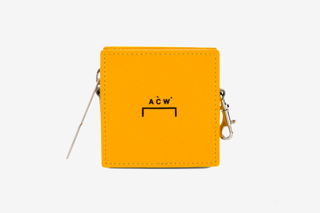 Best Wallets Spring 2019 a-cold-wall Balenciaga Rick Owens Comme Des Garcons Maison Margiela 11 by Boris Bidjan Saberi Off White LOEWE