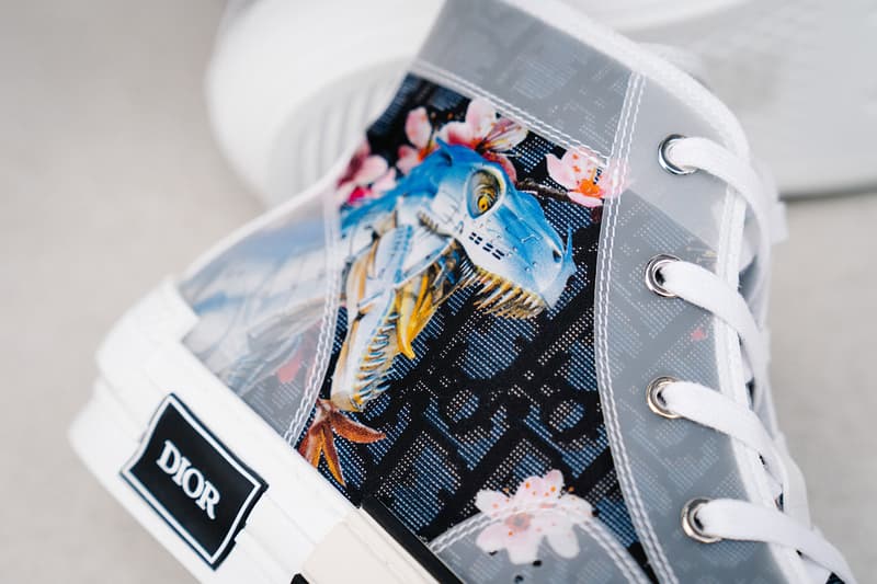 dior hajime sorayama dinosaur sneaker b23 high top pre fall 2019 collection release date closer look style rubber drop release date buy web store 3SH118YQC_H563