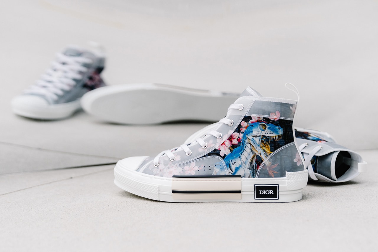 dior hajime sorayama dinosaur sneaker b23 high top pre fall 2019 collection release date closer look style rubber drop release date buy web store 3SH118YQC_H563