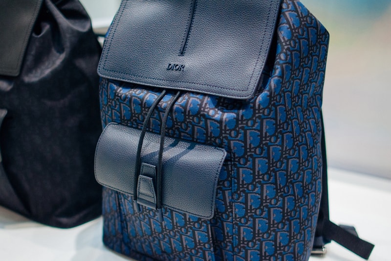 Dior Men Hajime Sorayama Retro Futuristic Collection Full Look Hong Kong Landmark Pre-Fall 2019 bags accessories b23 sneaker backpack kim jones matthew m williams tee shirt suit buckle rollercoaser