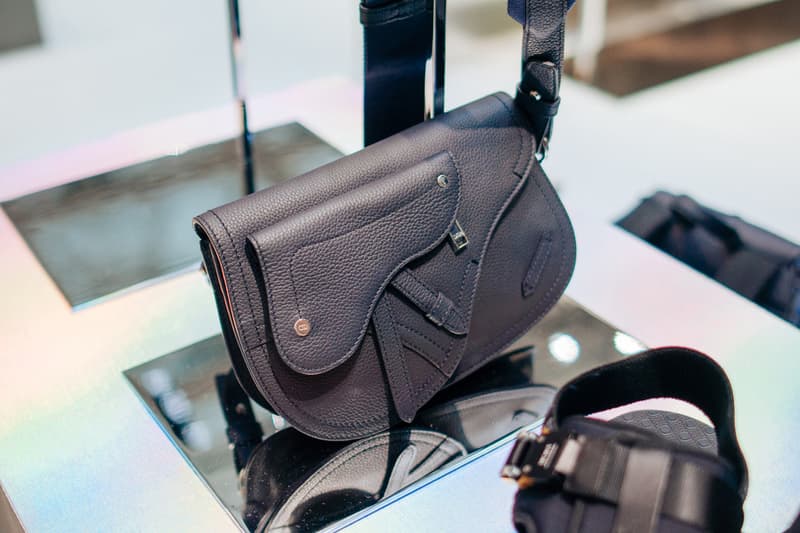Dior Men Hajime Sorayama Retro Futuristic Collection Full Look Hong Kong Landmark Pre-Fall 2019 bags accessories b23 sneaker backpack kim jones matthew m williams tee shirt suit buckle rollercoaser