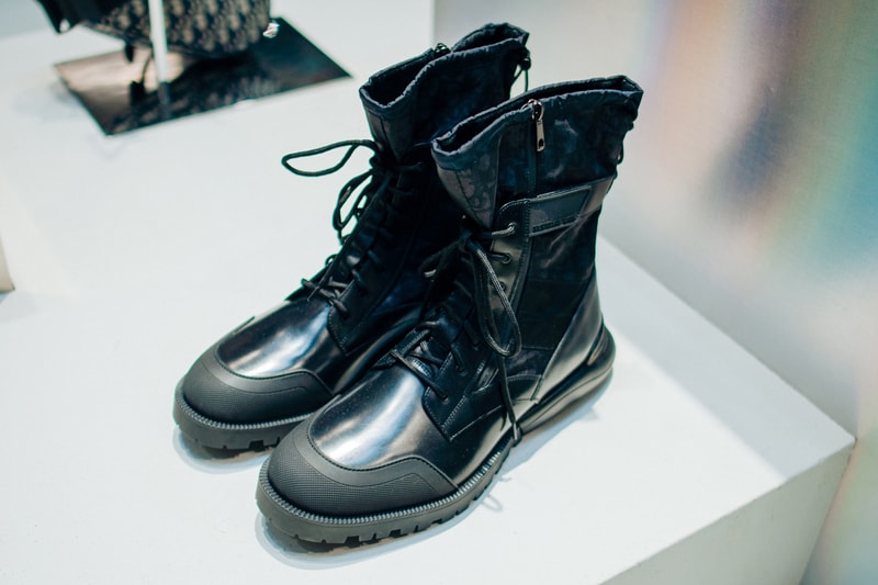 Dior Men Hajime Sorayama Retro Futuristic Collection Full Look Hong Kong Landmark Pre-Fall 2019 bags accessories b23 sneaker backpack kim jones matthew m williams tee shirt suit buckle rollercoaser