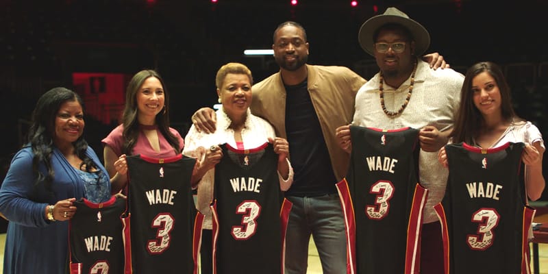 dwyane wade retirement jersey game