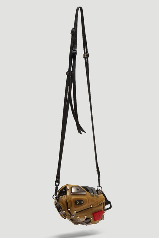Innerraum Armored Clutch Cross Body Bag in Gold bags ln-cc 