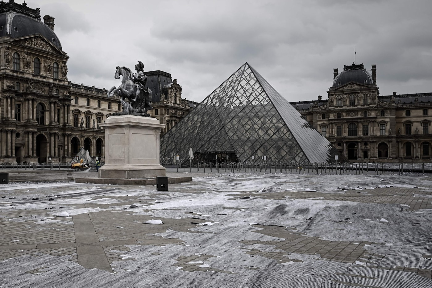 JR Installation at Musée du Louvre Torn Info paris art france french gallery public 