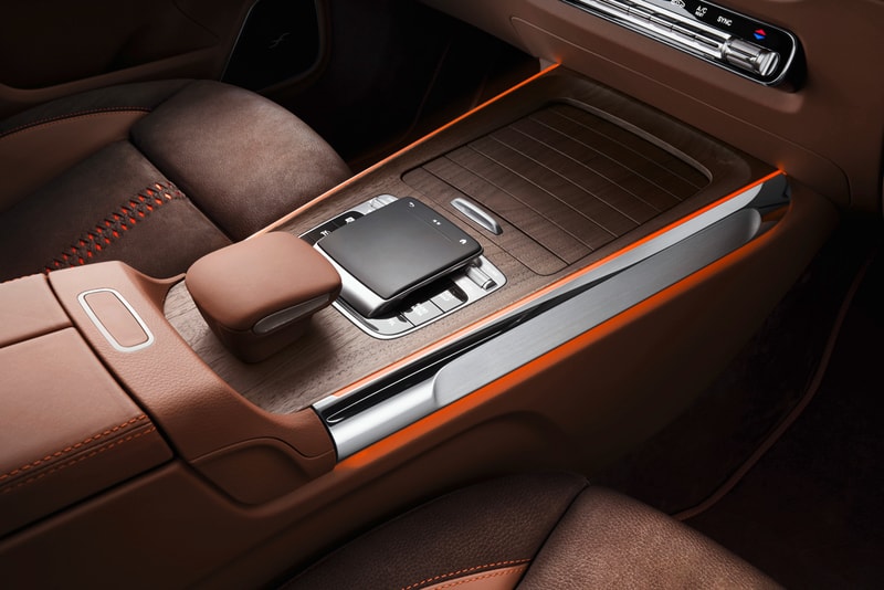 Mercedes-Benz Concept GLB 2019 Compact SUV Debut premiere shanghai auto april 