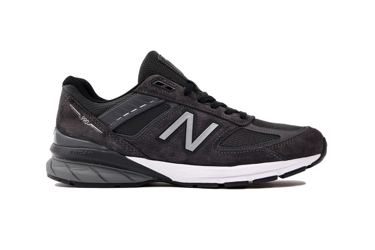 UNITED ARROWS Takes on the New Balance 990v5