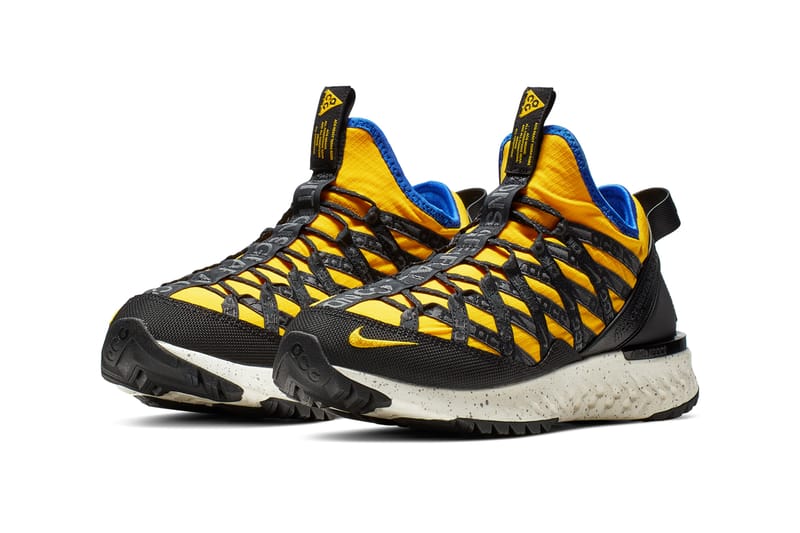 nike acg terra gobe on feet