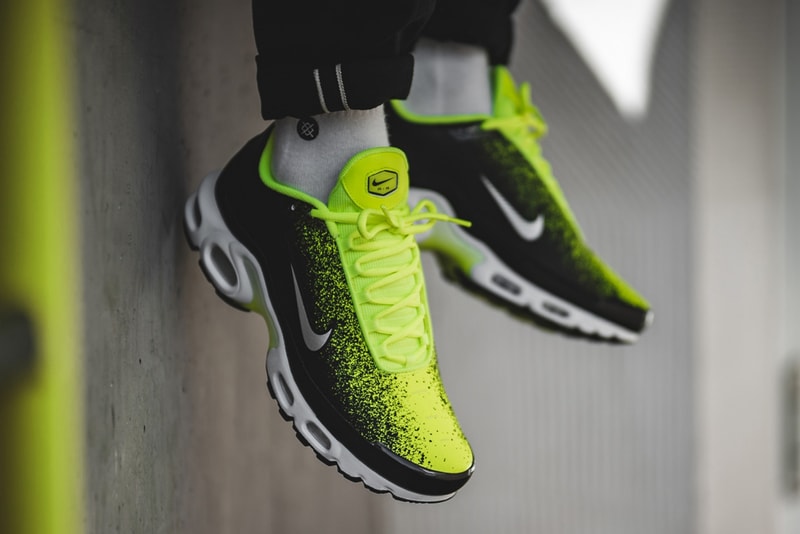 nike air max plus volt metallic silver black white spray painted sneaker release 