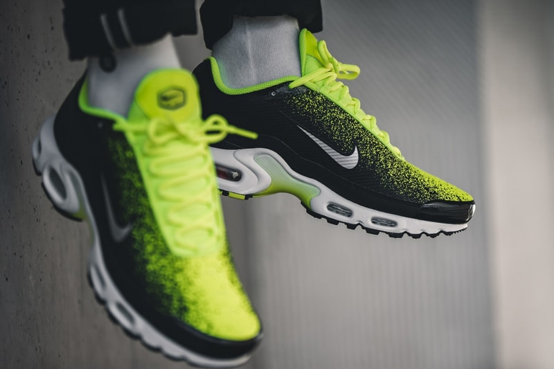 nike air max plus volt metallic silver black white spray painted sneaker release 