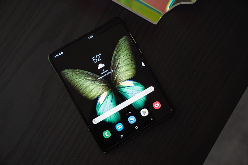 A Closer Look at the Samsung Galaxy Fold tech smartphones korea iphone tablet 