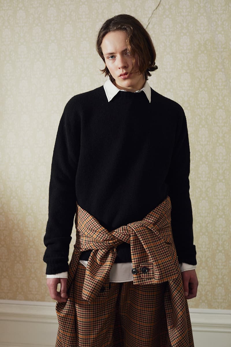 Schnayderman's Fall/Winter 2019 Collection Clothing Cop Purchase Buy Lookbook Lookbooks Collections 90s Inspired Mohair Cashmere Wool Viscose Camouflage Prints Blown Out Proportions Oversized Army Jackets Long Coats Checks Trousers Shirts