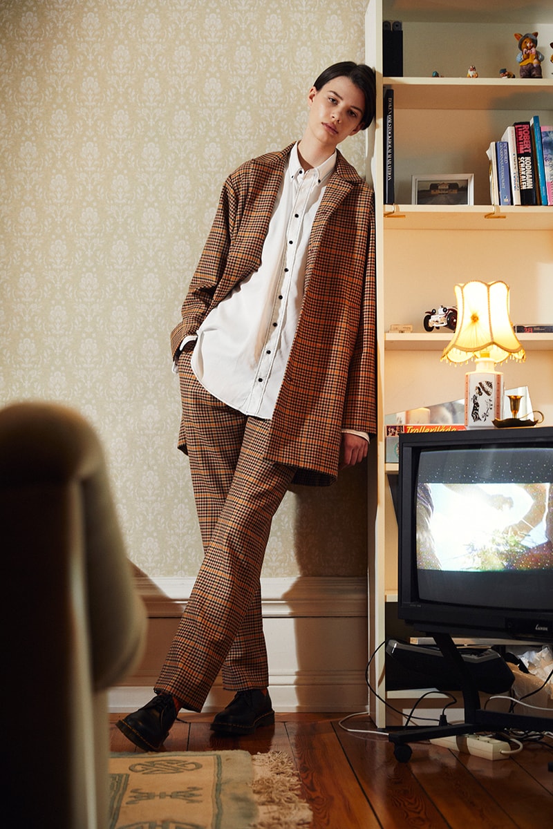 Schnayderman's Fall/Winter 2019 Collection Clothing Cop Purchase Buy Lookbook Lookbooks Collections 90s Inspired Mohair Cashmere Wool Viscose Camouflage Prints Blown Out Proportions Oversized Army Jackets Long Coats Checks Trousers Shirts 