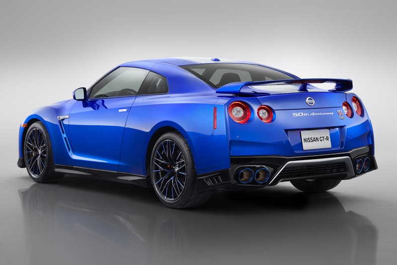 The Nissan GT-R 50th Anniversary Edition Debuts at the New York Auto Show racing cars speed