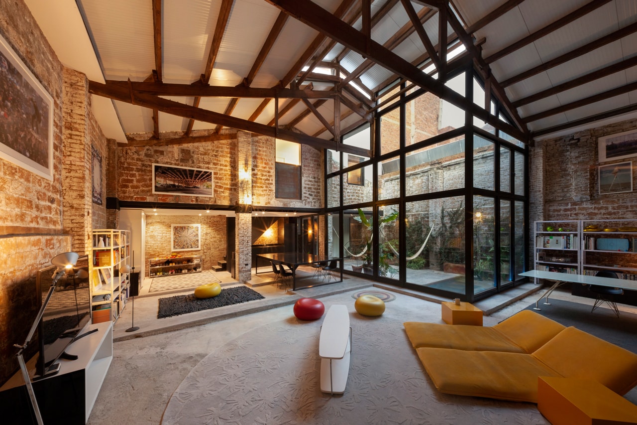 the theatre house barcelona spain cadaval sola morales architecture firm