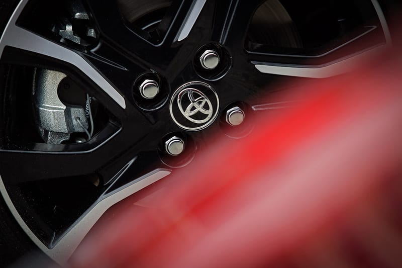 Toyota to Reveal 24,000 Hybrid Technology Patents to Competitors