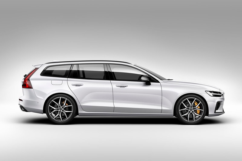 volvo polestar engineered v60 wagon Swedish Sweden wagon performance hybrid brembo Ohlins 